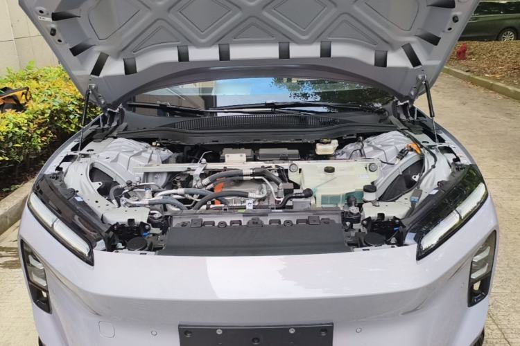 Used Nio ET5 2025 75 kWh Engine Bay