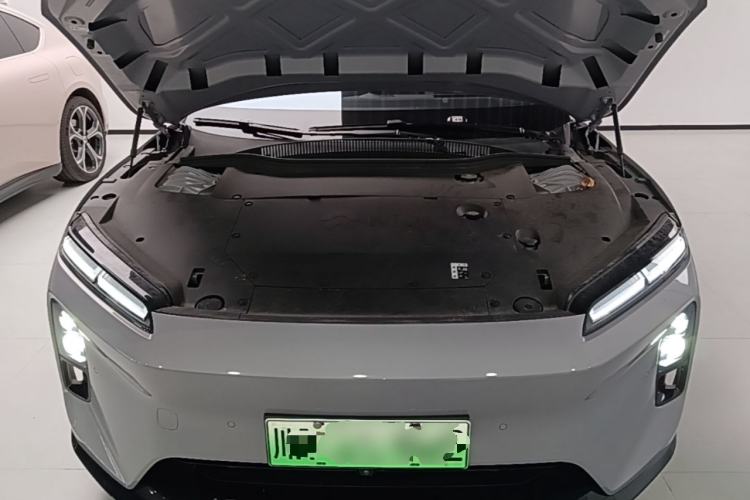 Used Nio ET5 2025 75 kWh Engine Bay