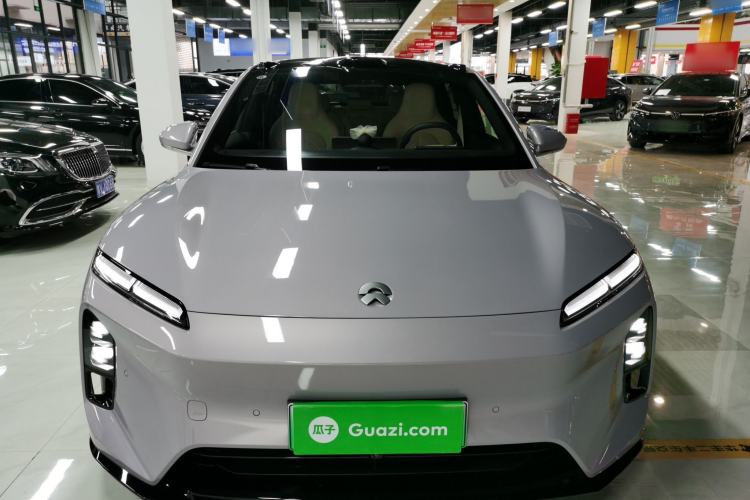 Used Nio ET5 2025 75 kWh Exterior 1