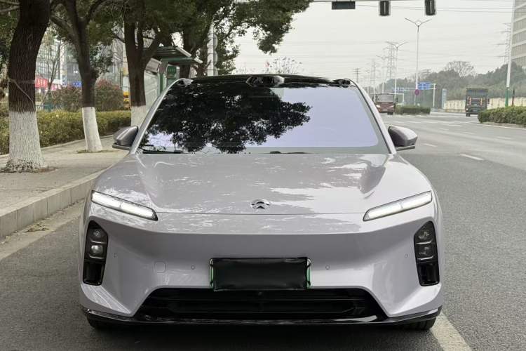 Used Nio ET5 2025 75 kWh Exterior 1