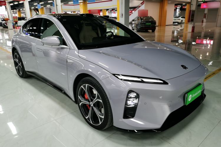 Used Nio ET5 2025 75 kWh Exterior 2
