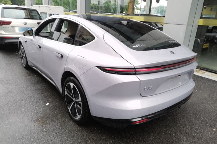Used Nio ET5 2025 75 kWh Exterior 2