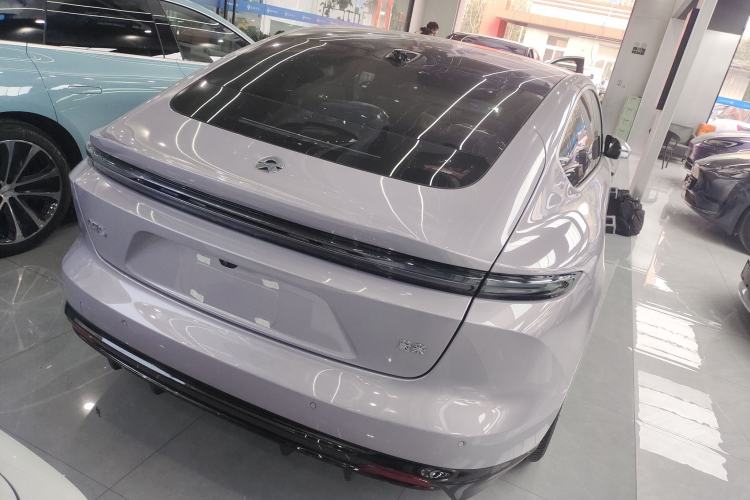 Used Nio ET5 2025 75 kWh Exterior 3