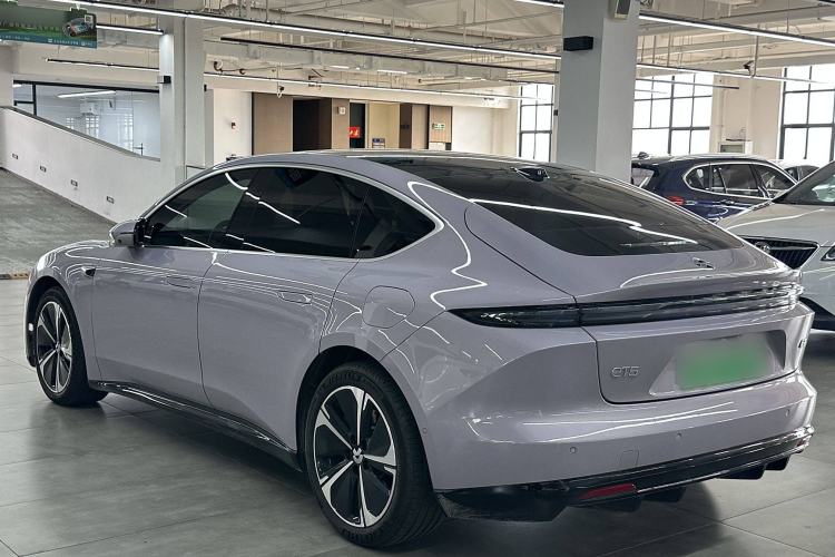 Used Nio ET5 2025 75 kWh Exterior 8