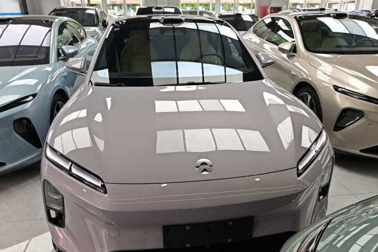 Used Nio ET5 2025 75 kWh Front