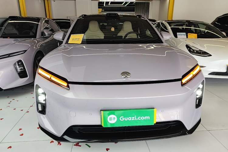 Used Nio ET5 2025 75 kWh Front