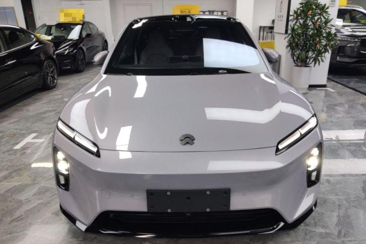 Used Nio ET5 2025 75 kWh Front