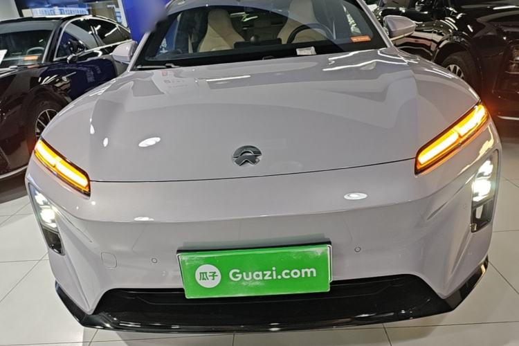 Used Nio ET5 2025 75 kWh Front