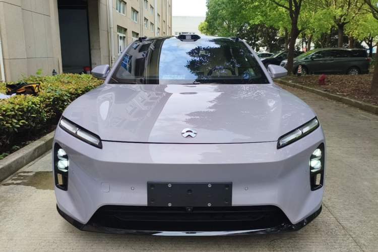 Used Nio ET5 2025 75 kWh Front