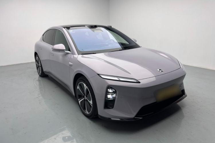 Used Nio ET5 2025 75 kWh Front Right 45 Deg
