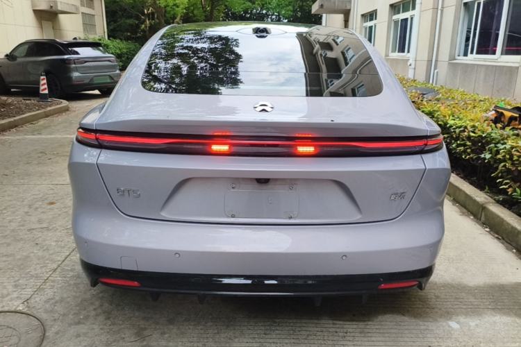 Used Nio ET5 2025 75 kWh Rear
