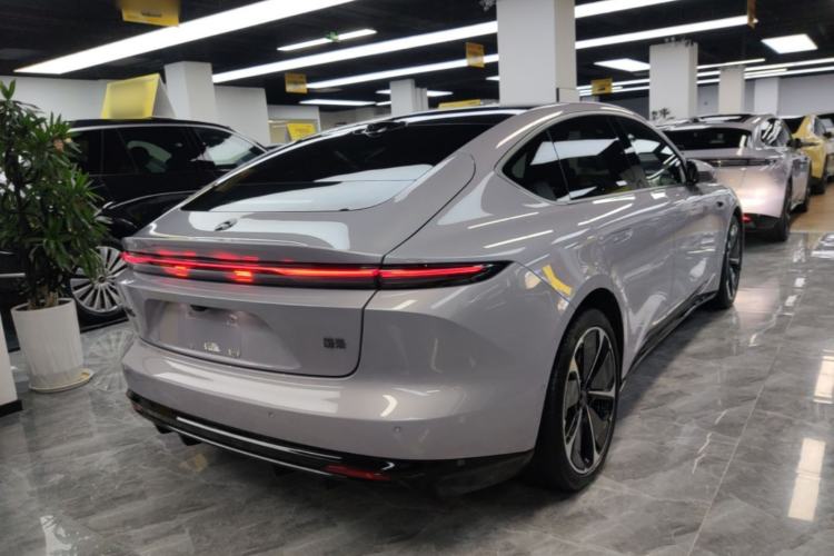 Used Nio ET5 2025 75 kWh Rear Right 45 Deg
