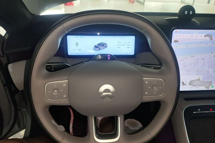 Used Nio ET5 2025 75 kWh Steering Wheel