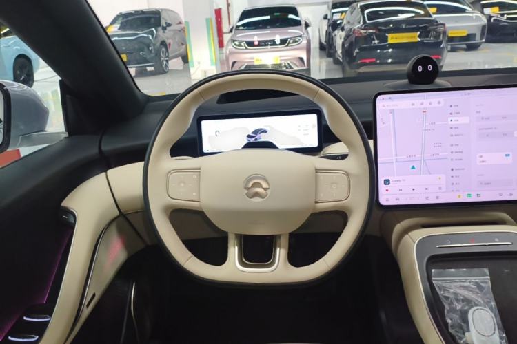 Used Nio ET5 2025 75 kWh Steering Wheel
