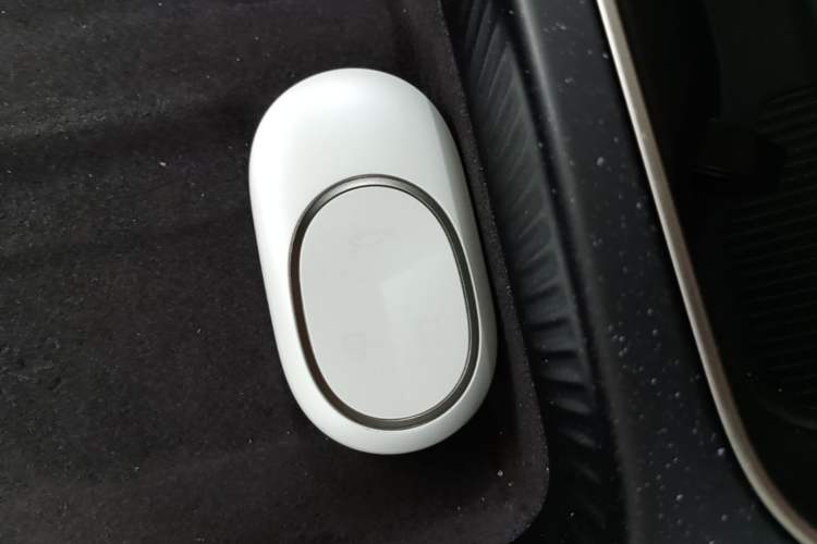 Used Nio ET5 2025 75 kWh Vehicle Key