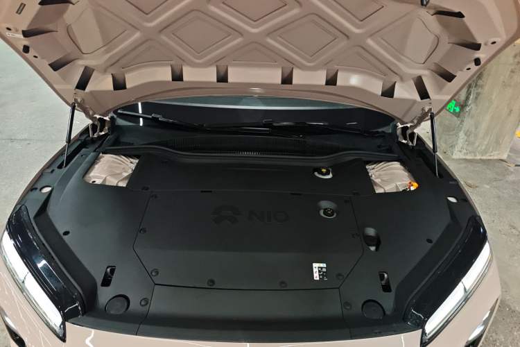 Used Nio ET5 2025 75 kWh Engine Bay
