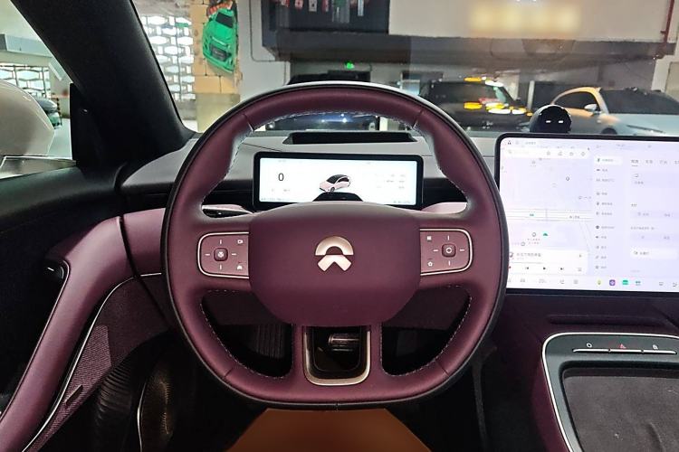 Used Nio ET5 2025 75 kWh Steering Wheel