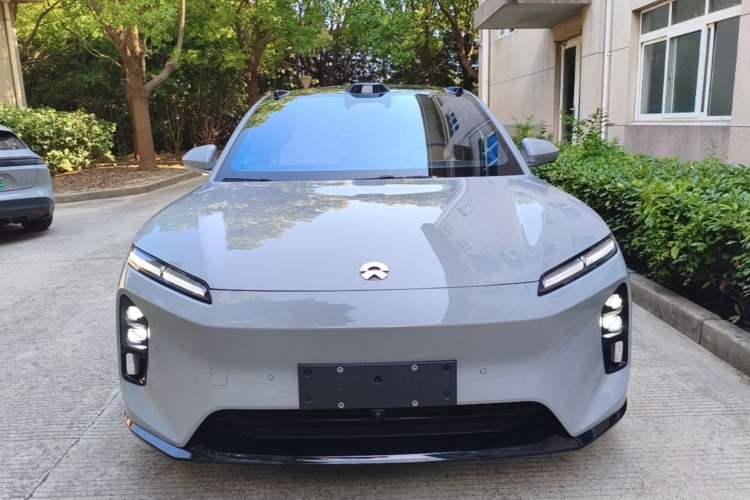 Used Nio ET5 2025 75 kWh Front