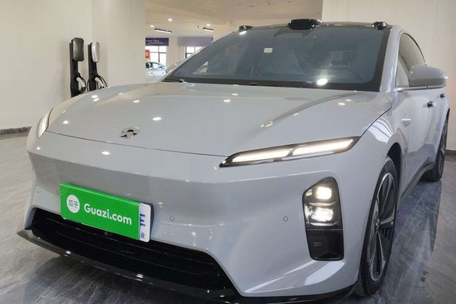 Used Nio ET5 2025 75 kWh Front Left 45 Deg