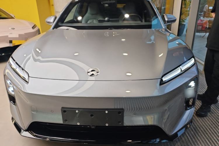 Used Nio ET5 2025 75 kWh Front