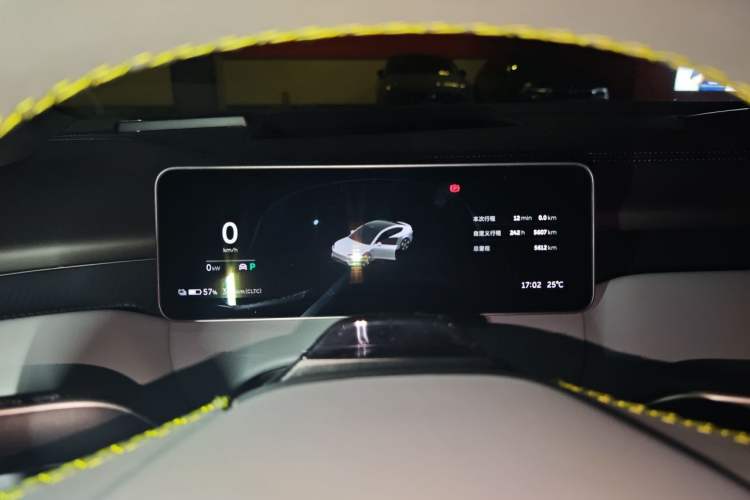 Used Nio ET5 2025 Model Champion Commemorative Edition, 75kWh Instrument Cluster