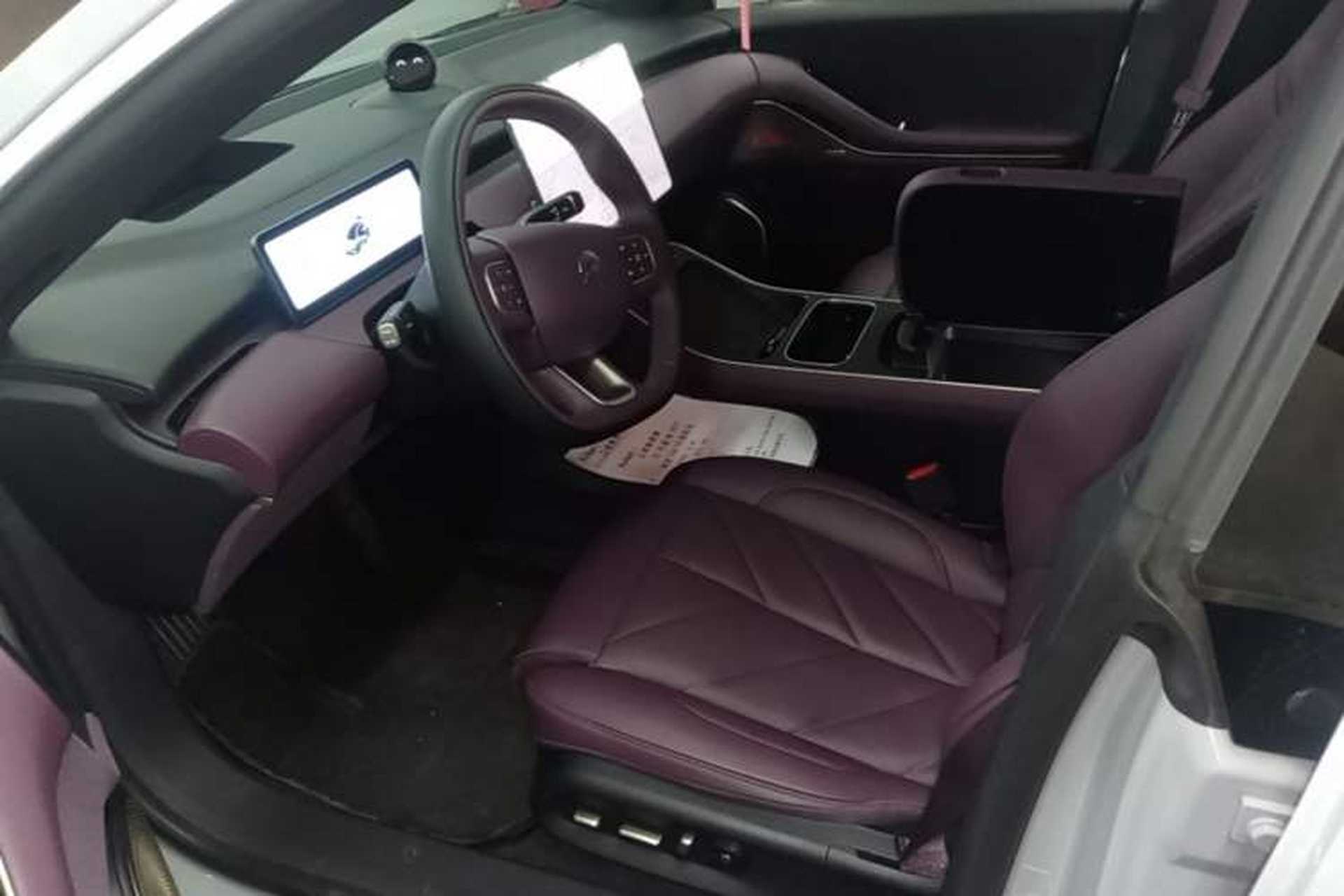 Used Nio ET5 2025 75 kWh Left Front Seat