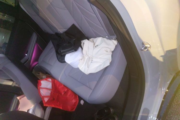 Used Nio ET5 2025 75 kWh Left Rear Seat