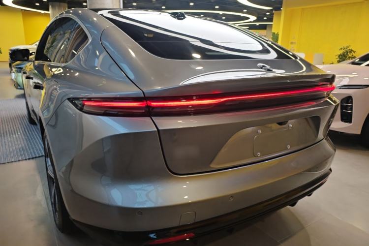 Used Nio ET5 2025 75 kWh Rear Left 45 Deg