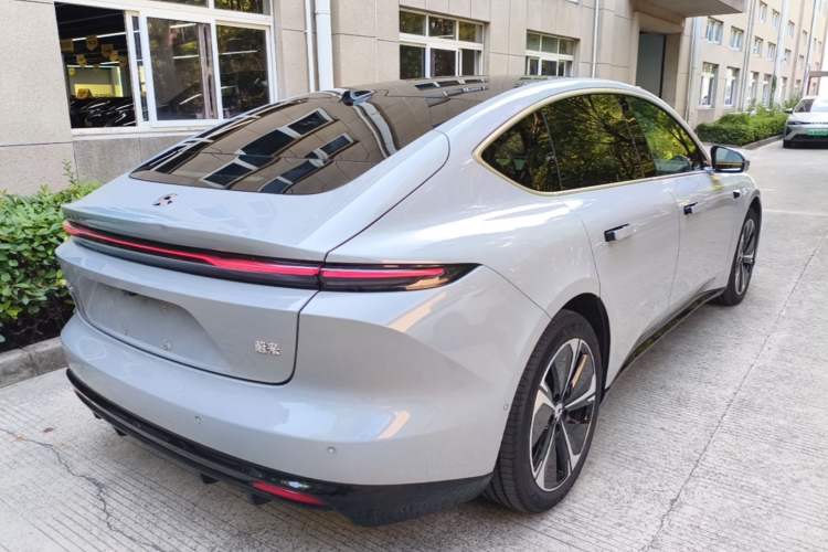 Used Nio ET5 2025 75 kWh Rear Right 45 Deg