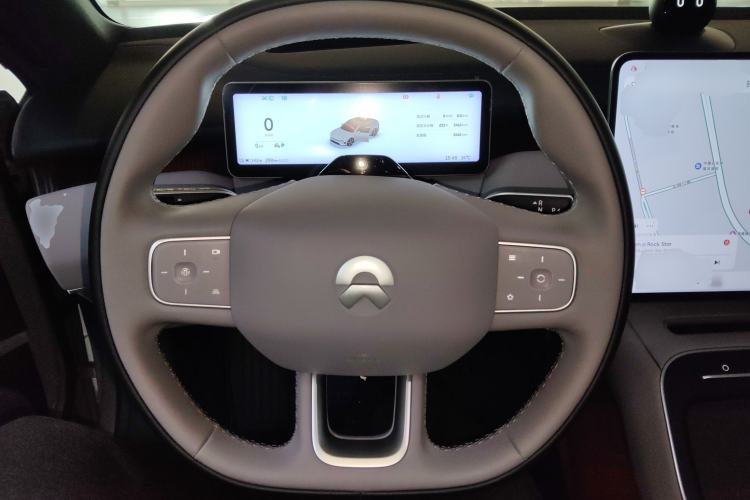 Used Nio ET5 2025 75 kWh Steering Wheel