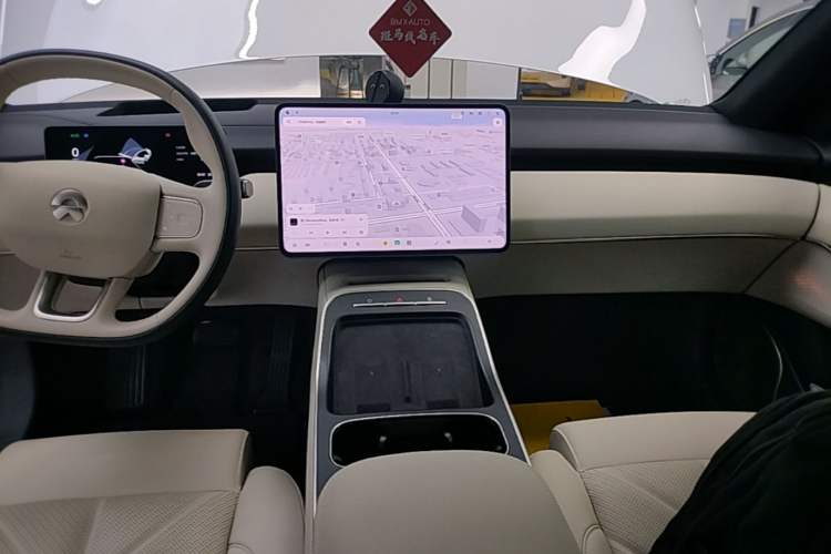 Used Nio ET5 2025 75 kWh Audio And AC Panel