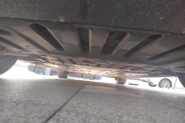 Used Nio ET5 2025 75 kWh Chassis Front