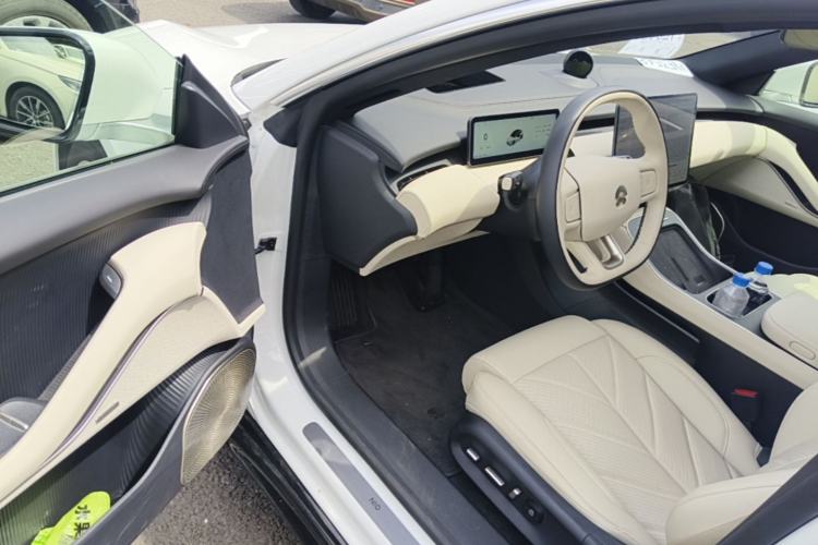 Used Nio ET5 2025 100 kWh Driver Seat
