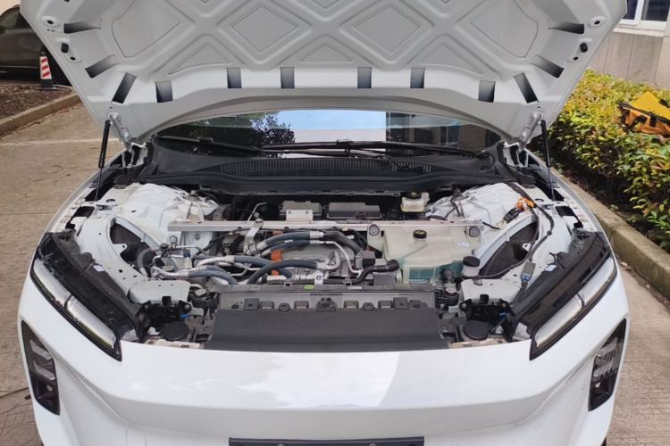 Used Nio ET5 2025 75 kWh Engine Bay