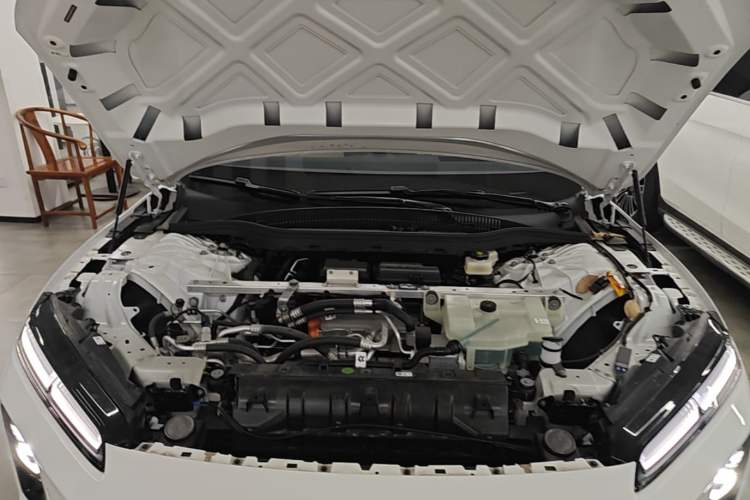 Used Nio ET5 2025 100 kWh Engine Bay
