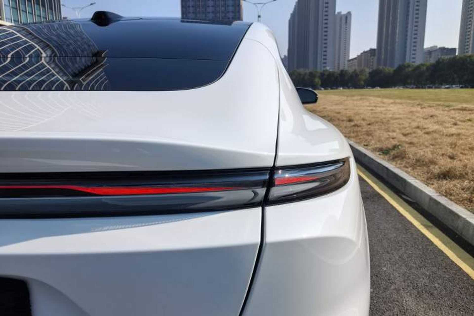 Used Nio ET5 2025 Model Champion Commemorative Edition, 75kWh Exterior 7