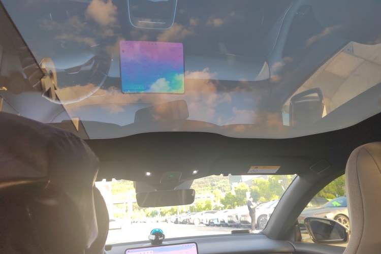 Used Nio ET5 2025 75 kWh Headliner