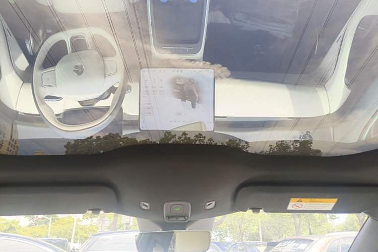 Used Nio ET5 2025 100 kWh Headliner