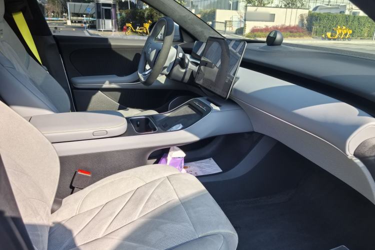 Used Nio ET5 2025 Model Champion Commemorative Edition, 75kWh Interior 6