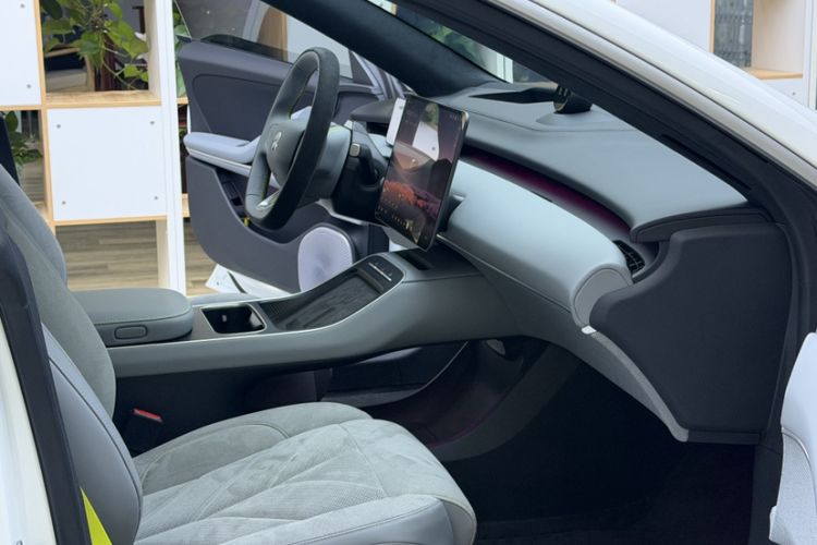Used Nio ET5 2025 Model Champion Commemorative Edition, 75kWh Interior 8