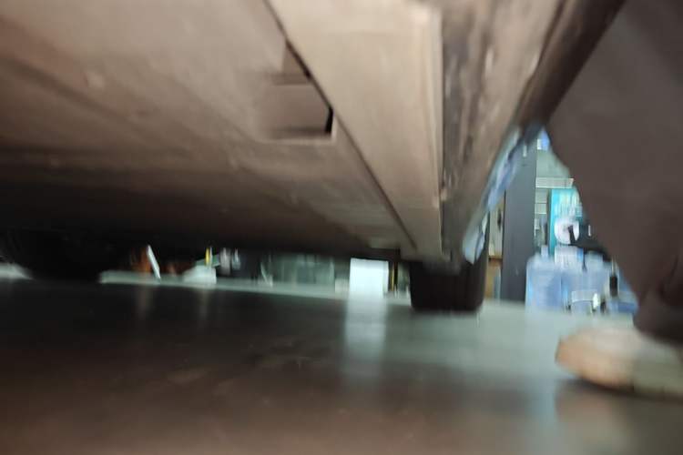 Used Nio ET5 2025 100 kWh Left Side Sill
