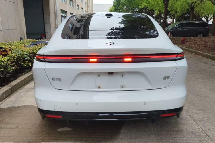 Used Nio ET5 2025 75 kWh Rear