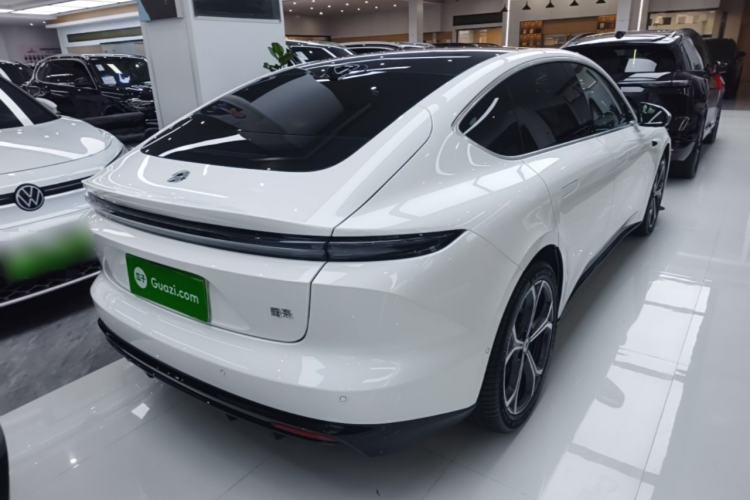 Used Nio ET5 2025 75 kWh Rear Right 45 Deg