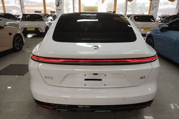 Used Nio ET5 2025 75 kWh Rear