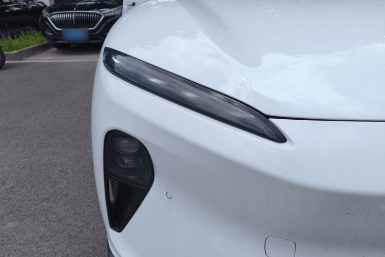 Used Nio ET5 2025 100 kWh Right Front Headlight