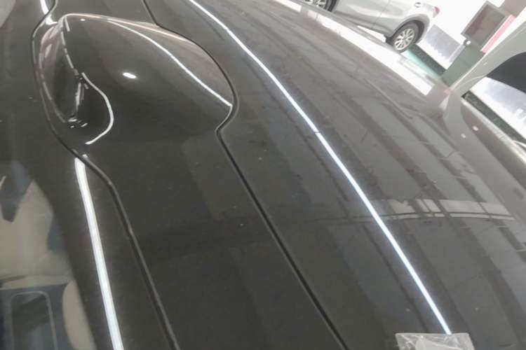Used Nio ET5 2025 75 kWh Roof