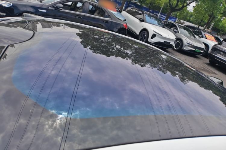 Used Nio ET5 2025 100 kWh Roof