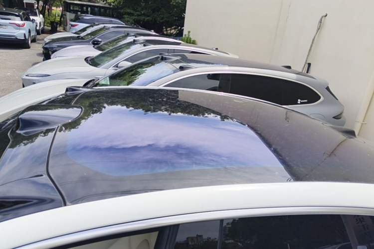Used Nio ET5 2025 100 kWh Roof