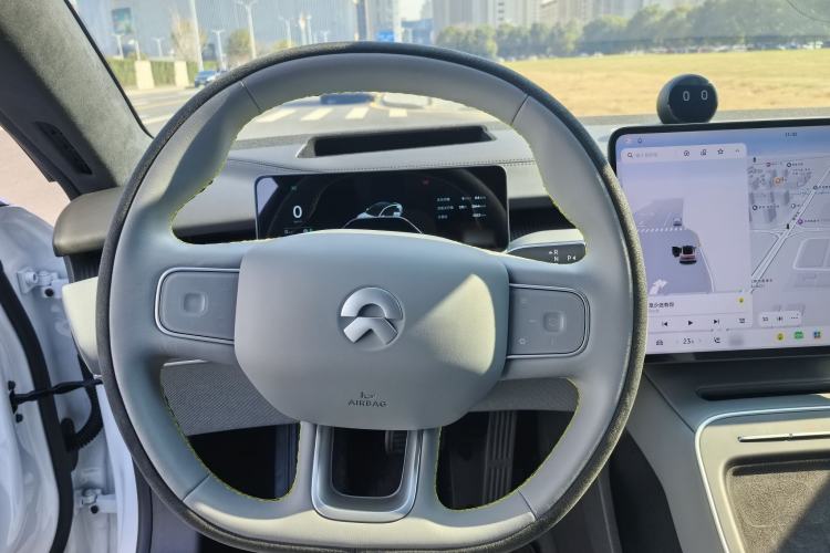 Used Nio ET5 2025 Model Champion Commemorative Edition, 75kWh Steering Wheel