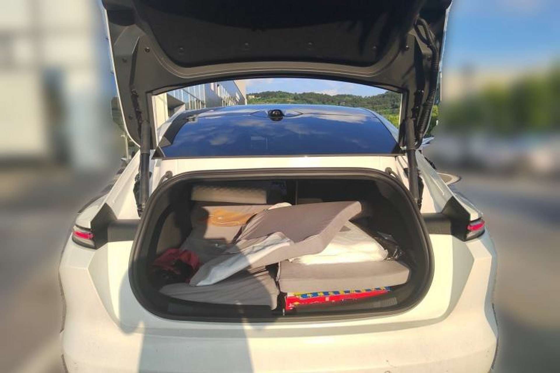 Used Nio ET5 2025 75 kWh Trunk